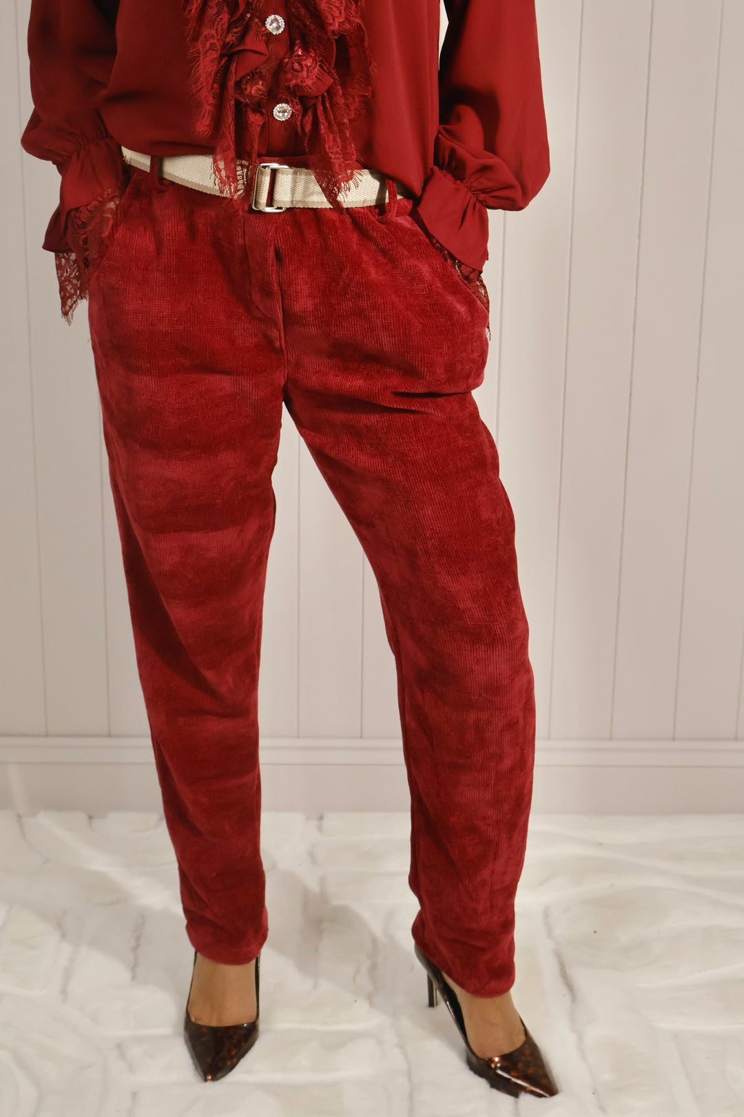 Belted Chenille Magic Pants Wine