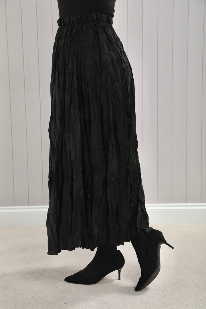 Elisa Crinkle Satin Skirt Black