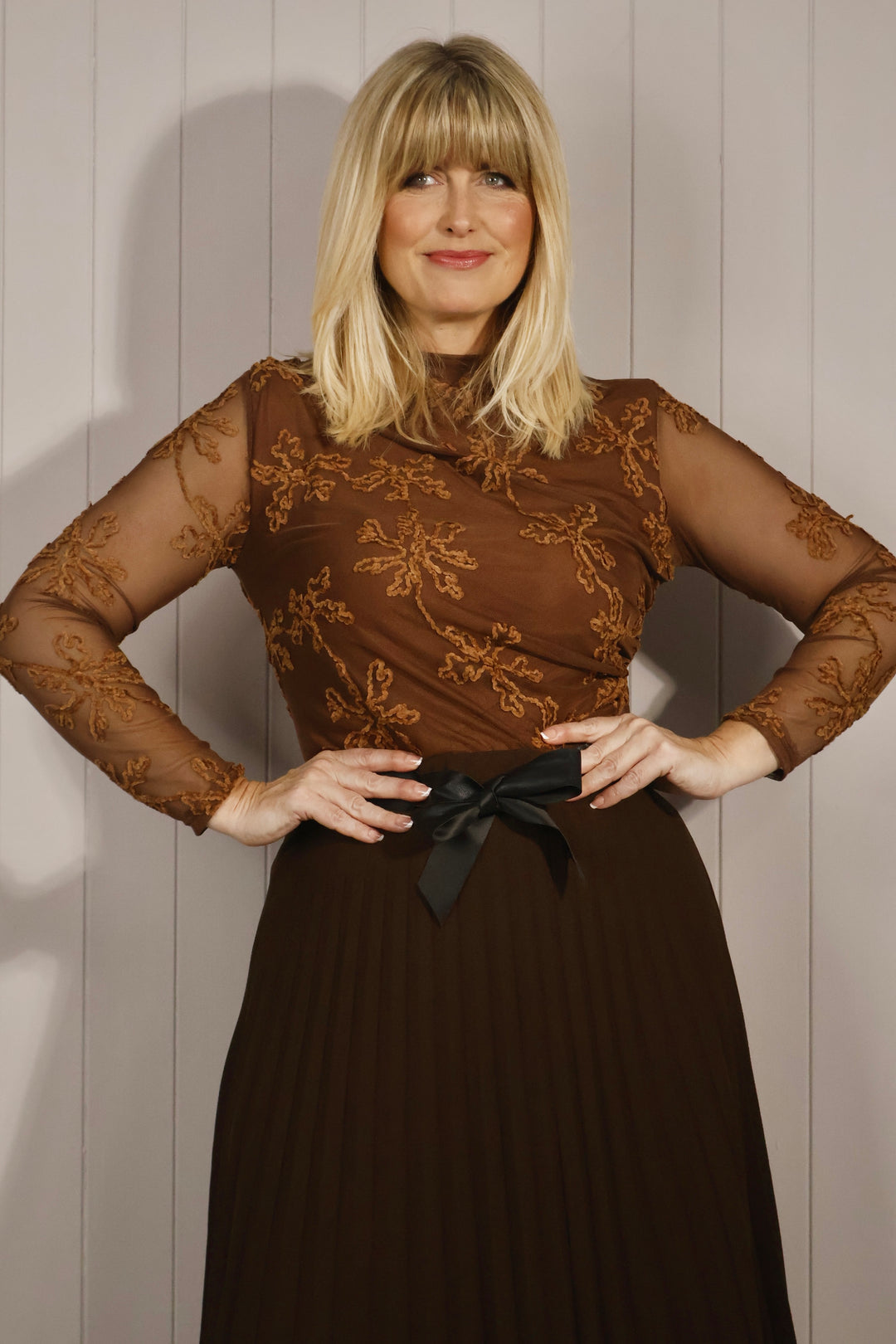 Elvira Embroidered Mesh Top Tan