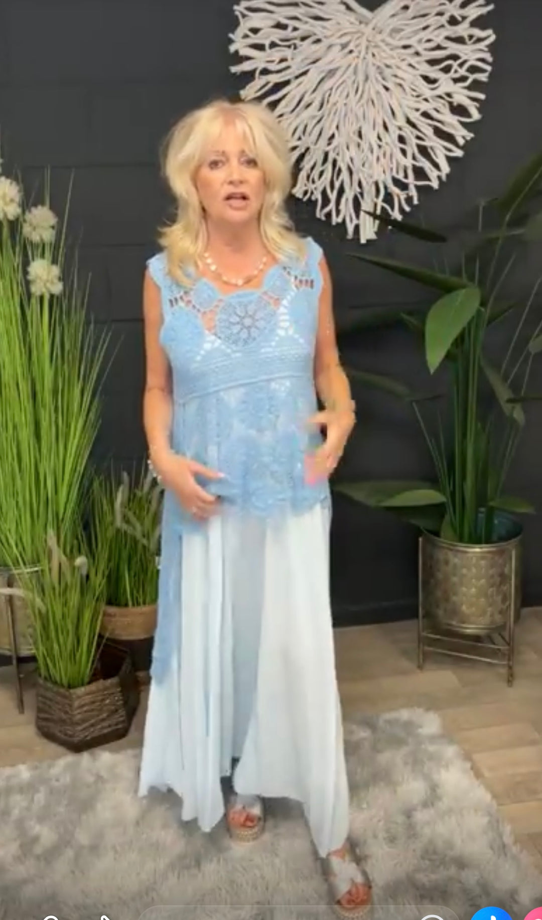 Thea Sleeveless Tunic Light Blue