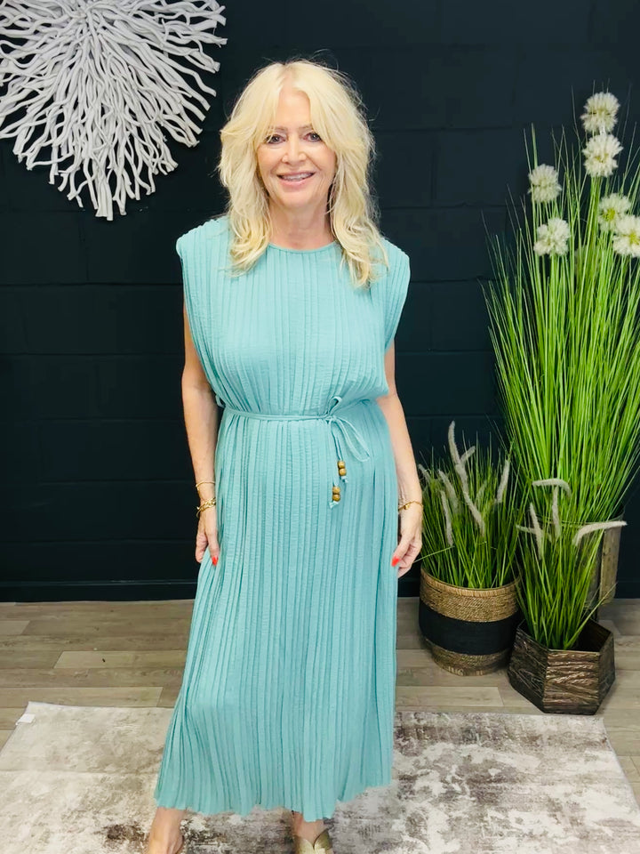 Mireya Pleated Midi Dress Green