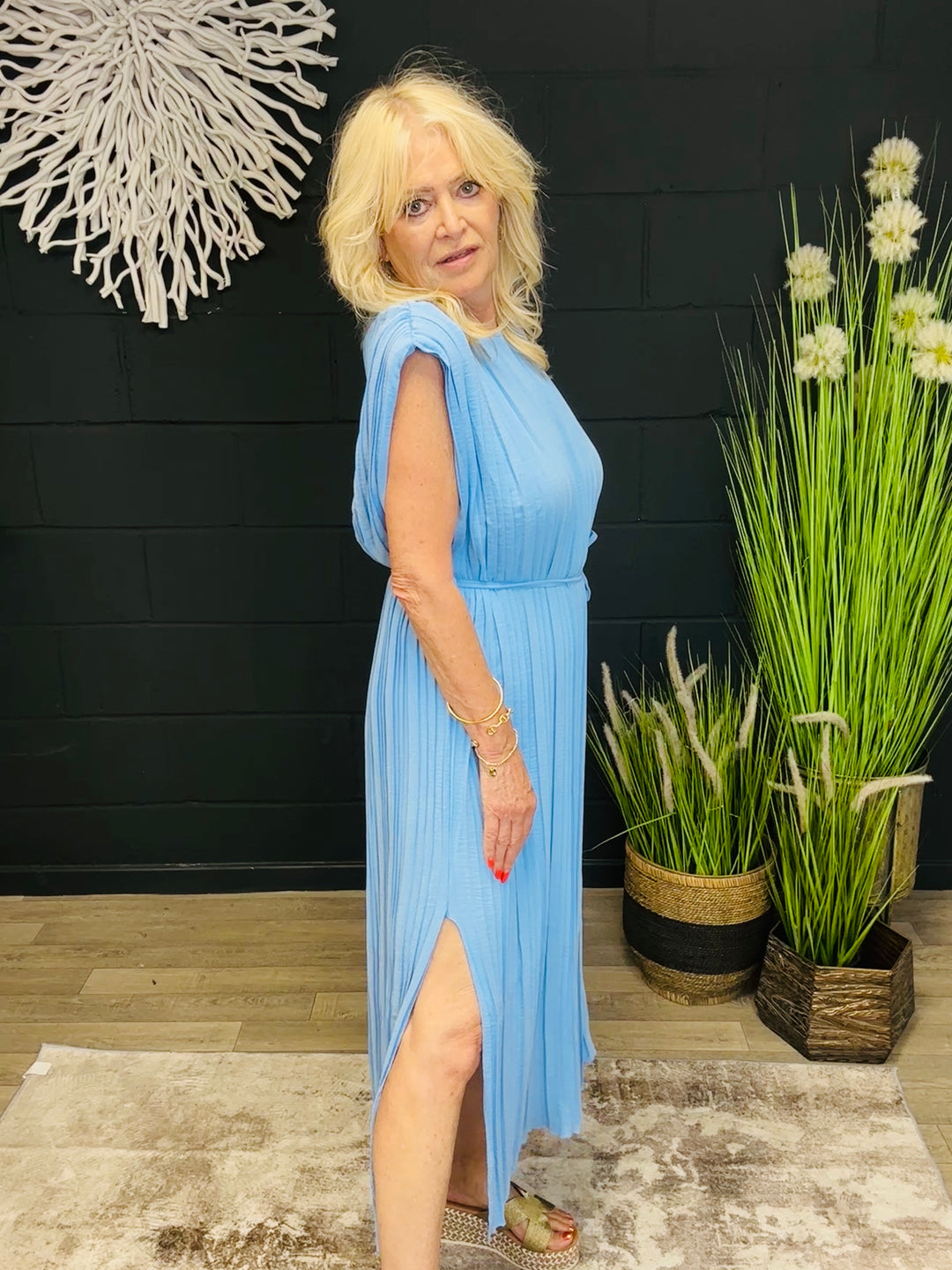 Mireya Pleated Midi Dress Blue