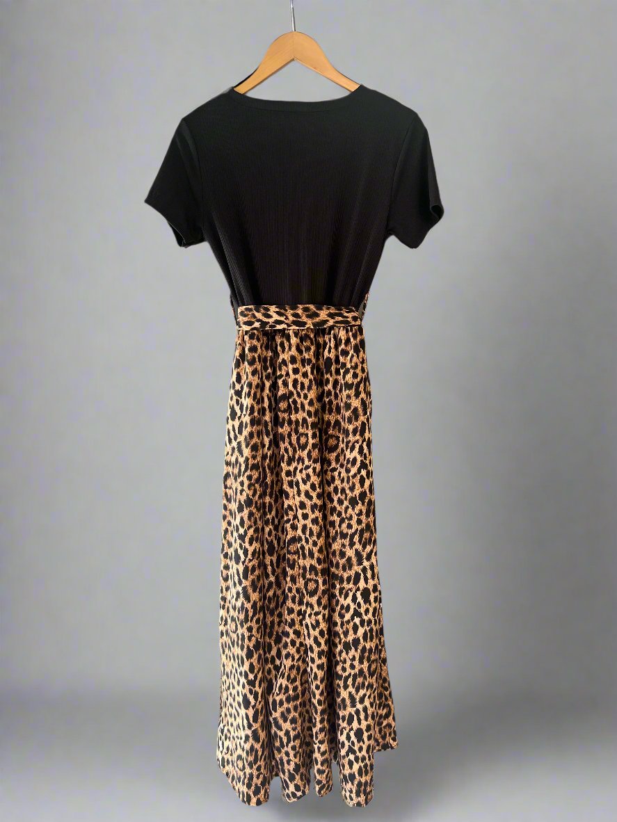 Half sleeve Leopard Venus Dress