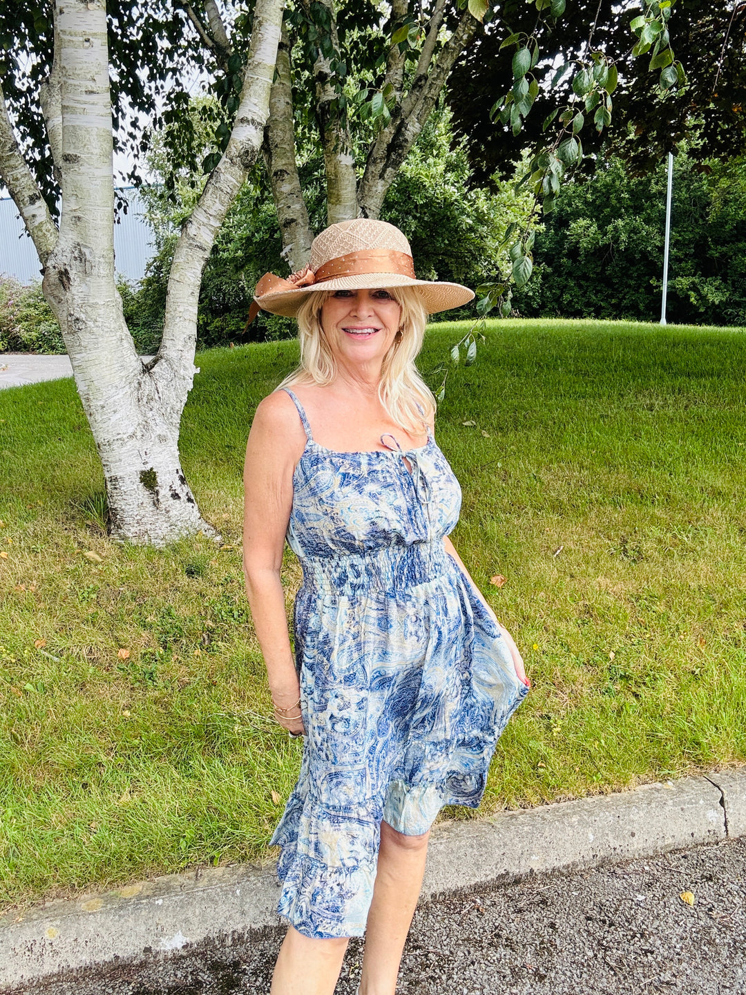 Niki Short Dress Paisley Blue