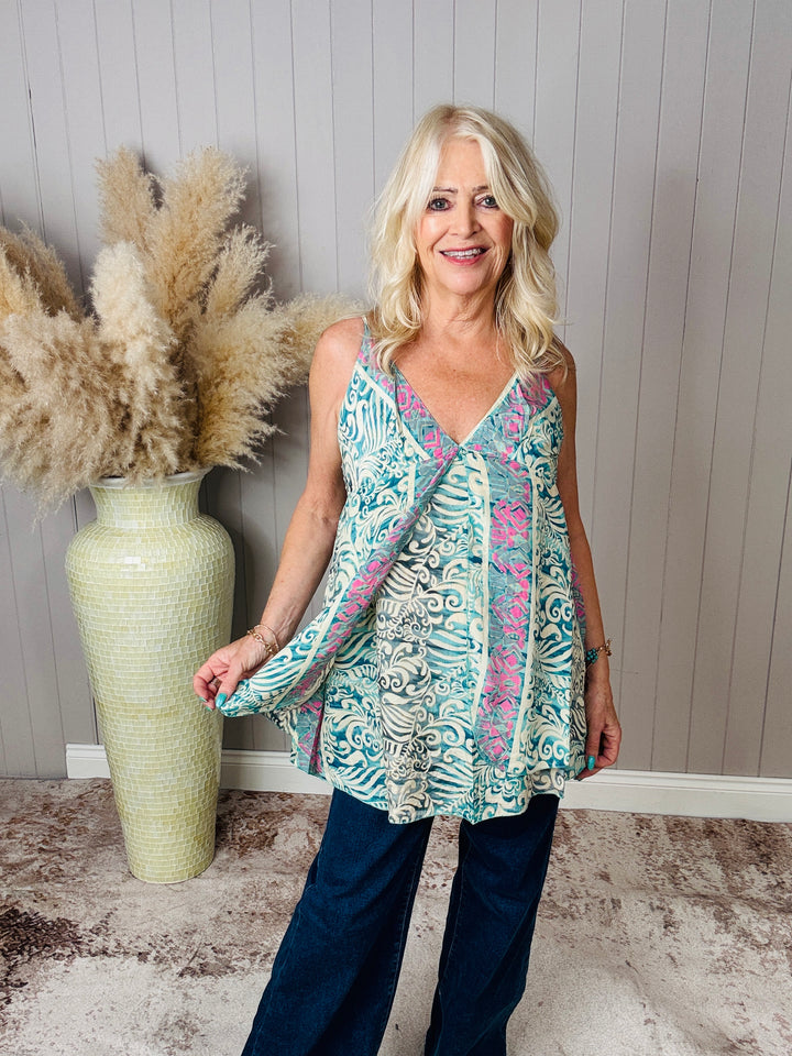Madeline Print Tunic Top Turq/pink