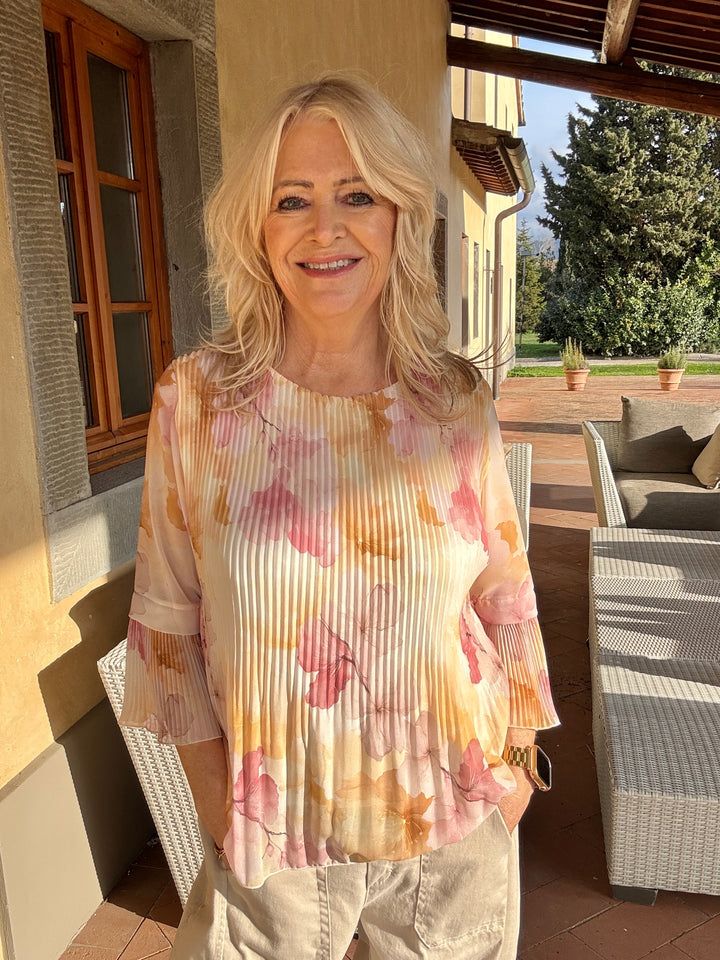 Viola Floral Pleat Top Apricot