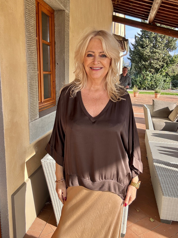 Orietta Silky Slouch Top Chocolate