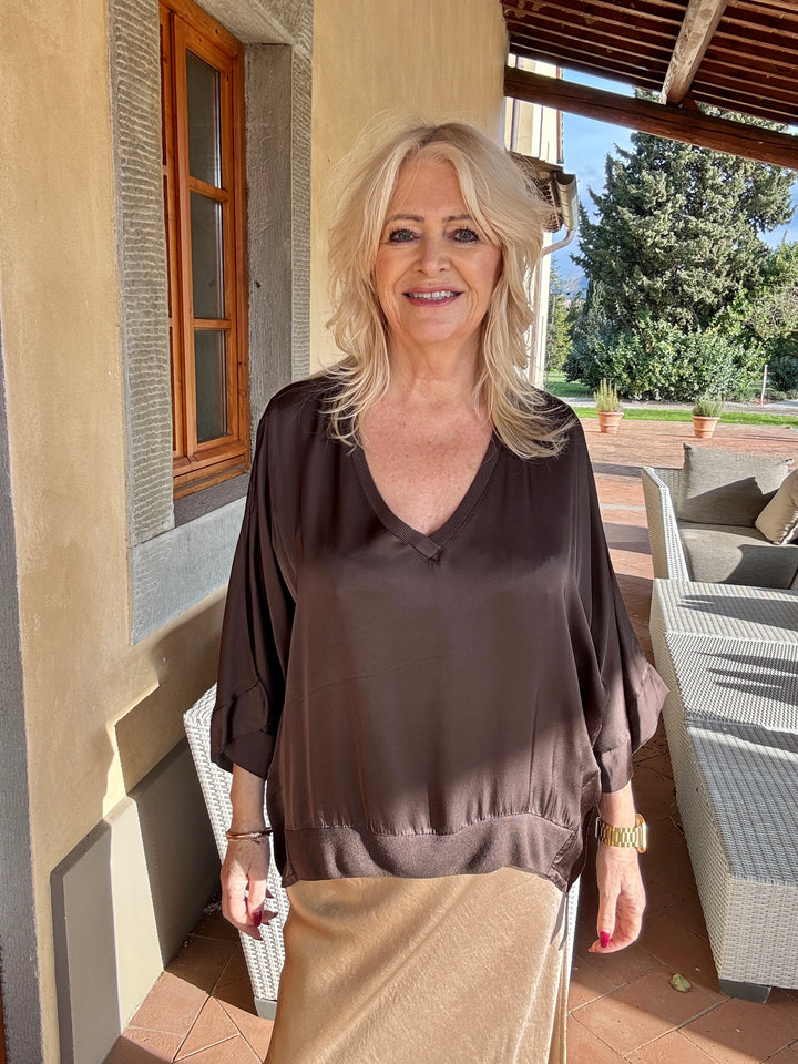 Orietta Silky Slouch Top Chocolate