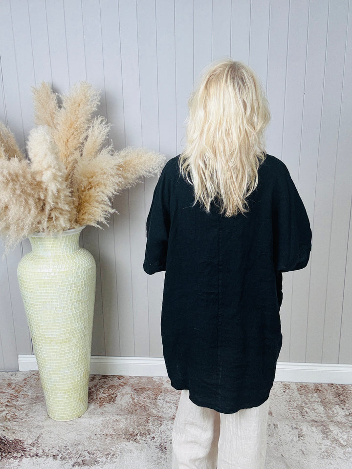 Linen Pocket V-Neck Top Black