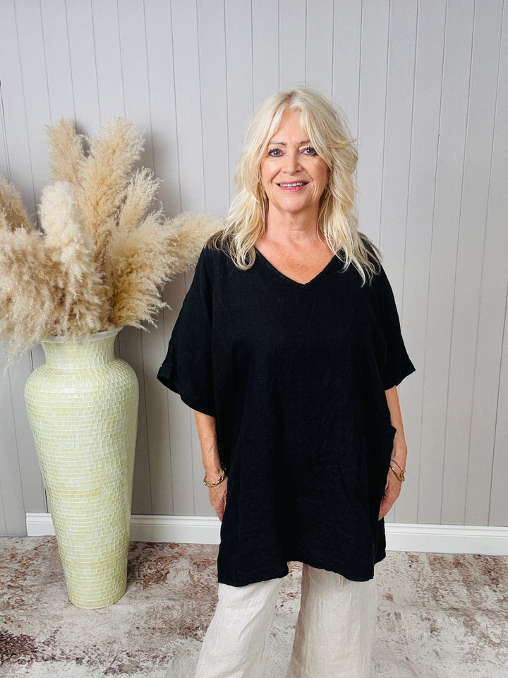 Linen Pocket V-Neck Top Black