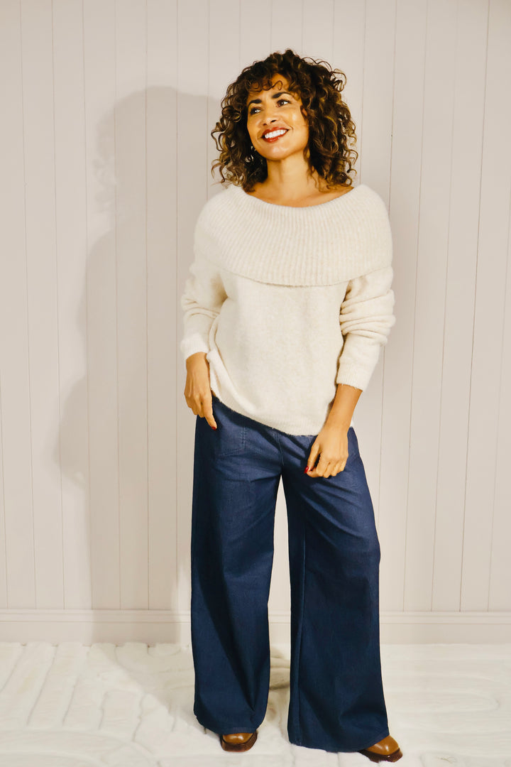 Billie Bardot Jumper Beige