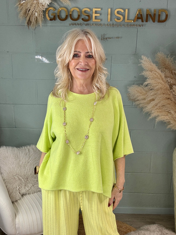 Anabelle Slouchy Top Lime