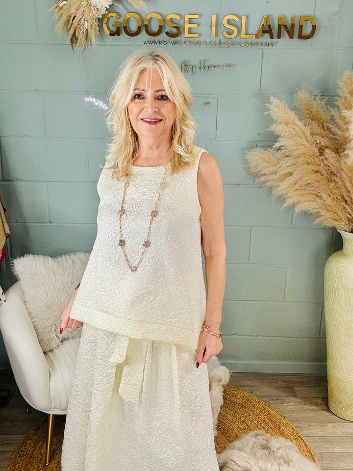 Annalisa Floral Embossed Sleeveless Top Vanilla