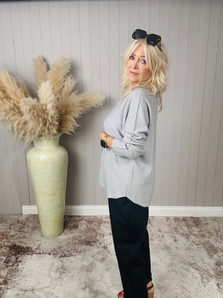 Anabelle Round Neck Jumper Grey