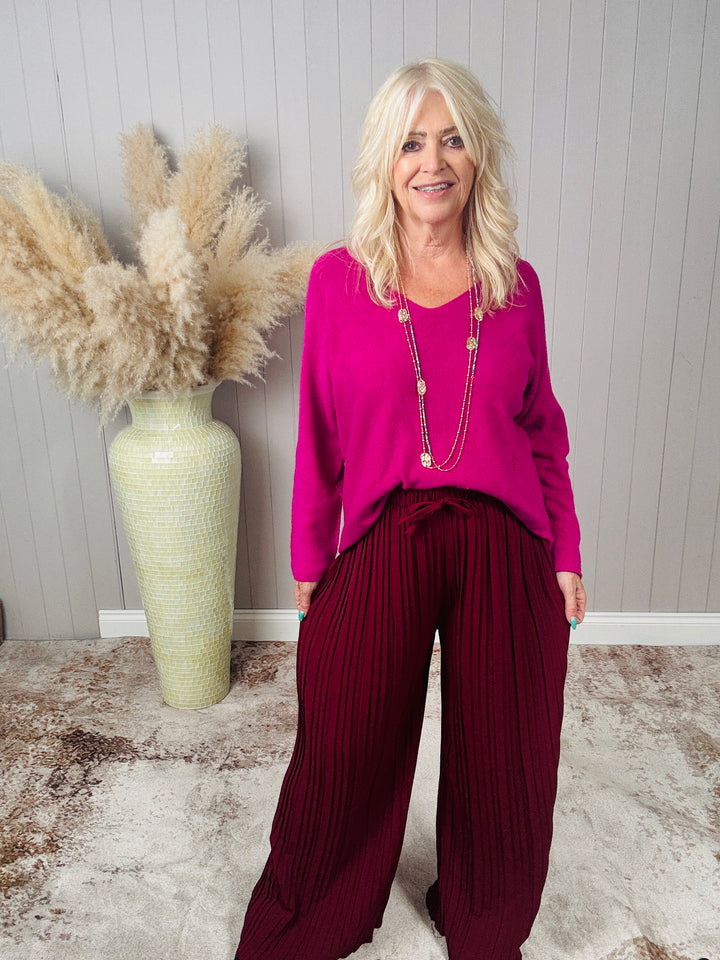Anabelle V-Neck Jumper Magenta