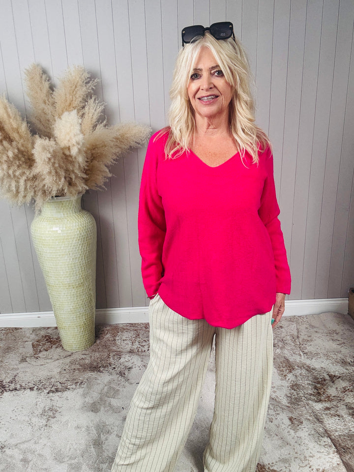 Anabelle V-Neck Jumper Fuchsia