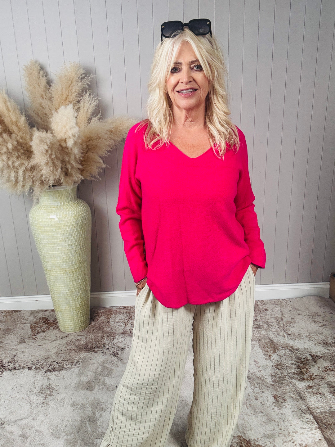 Anabelle V-Neck Jumper Fuchsia
