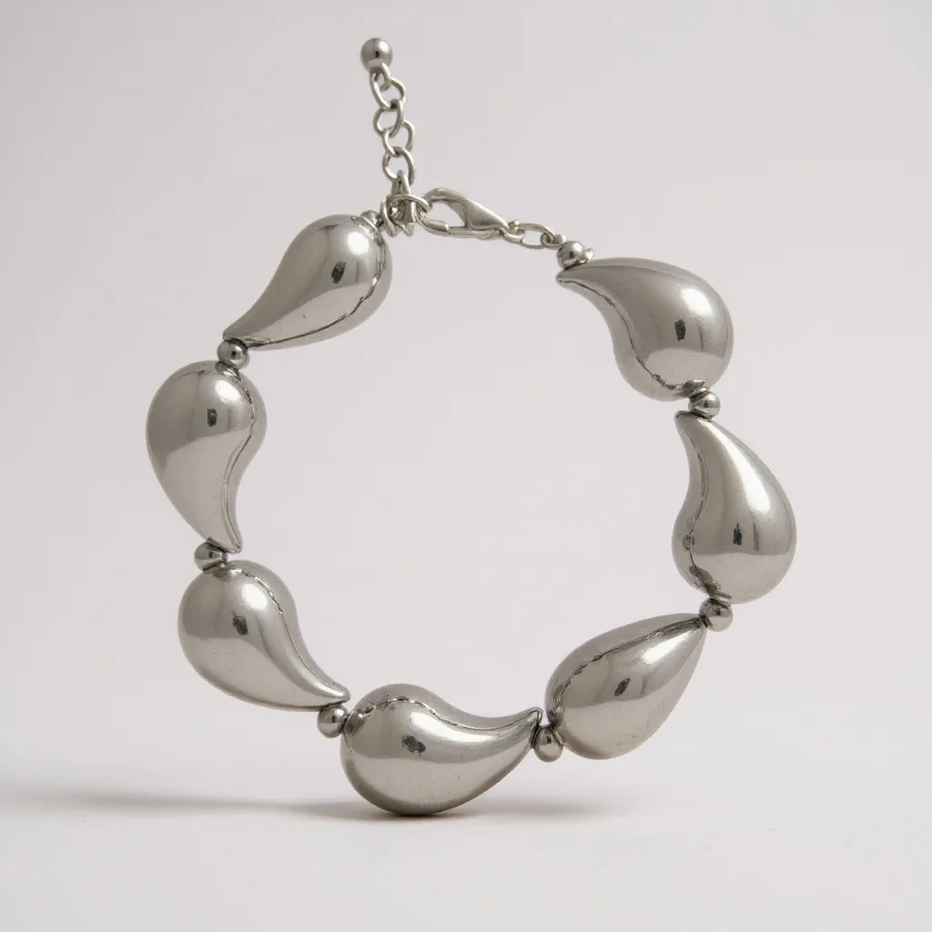 Tara Teardrop Bracelet Silver