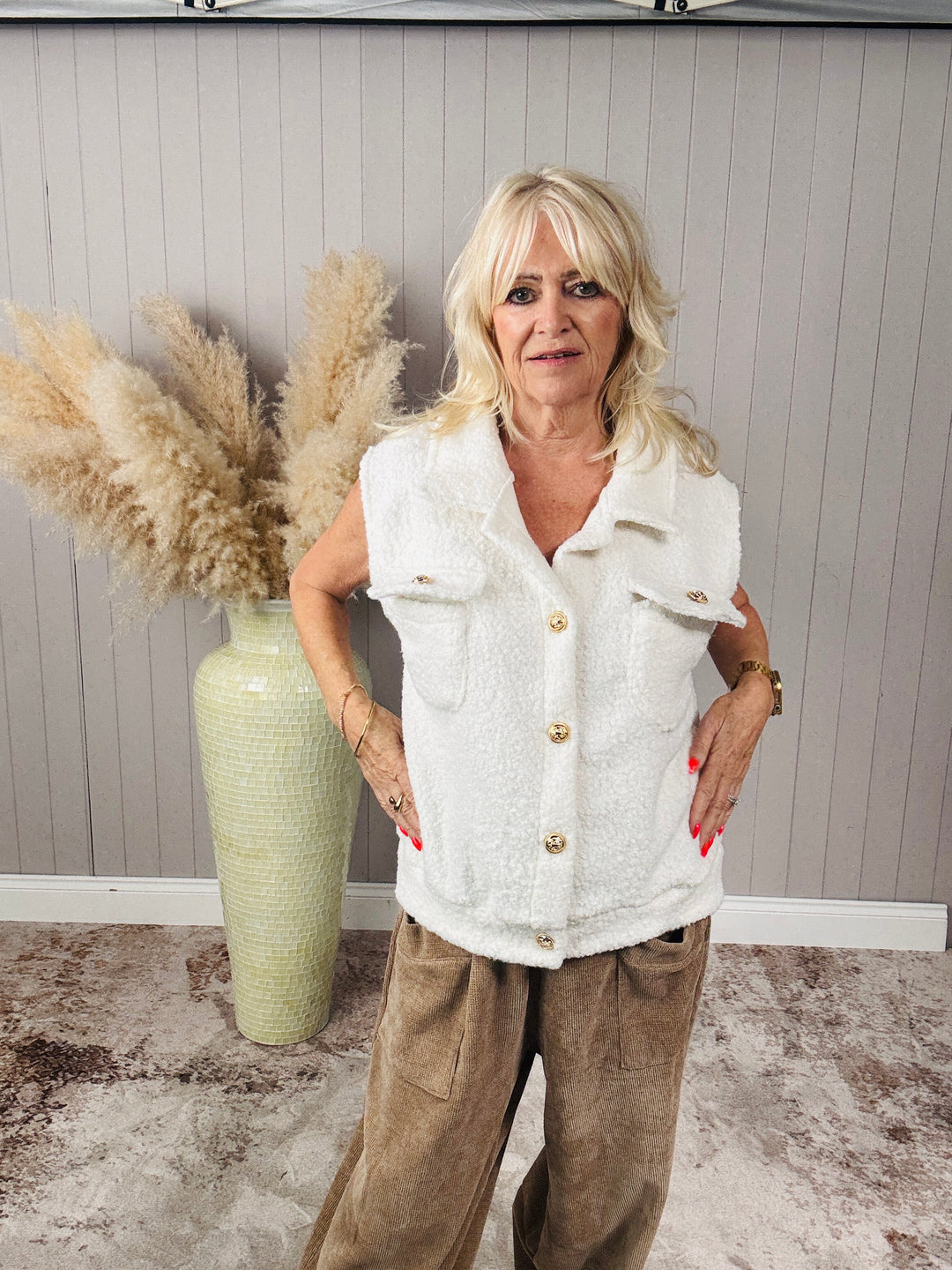 Belinda Sleeveless Jacket Cream