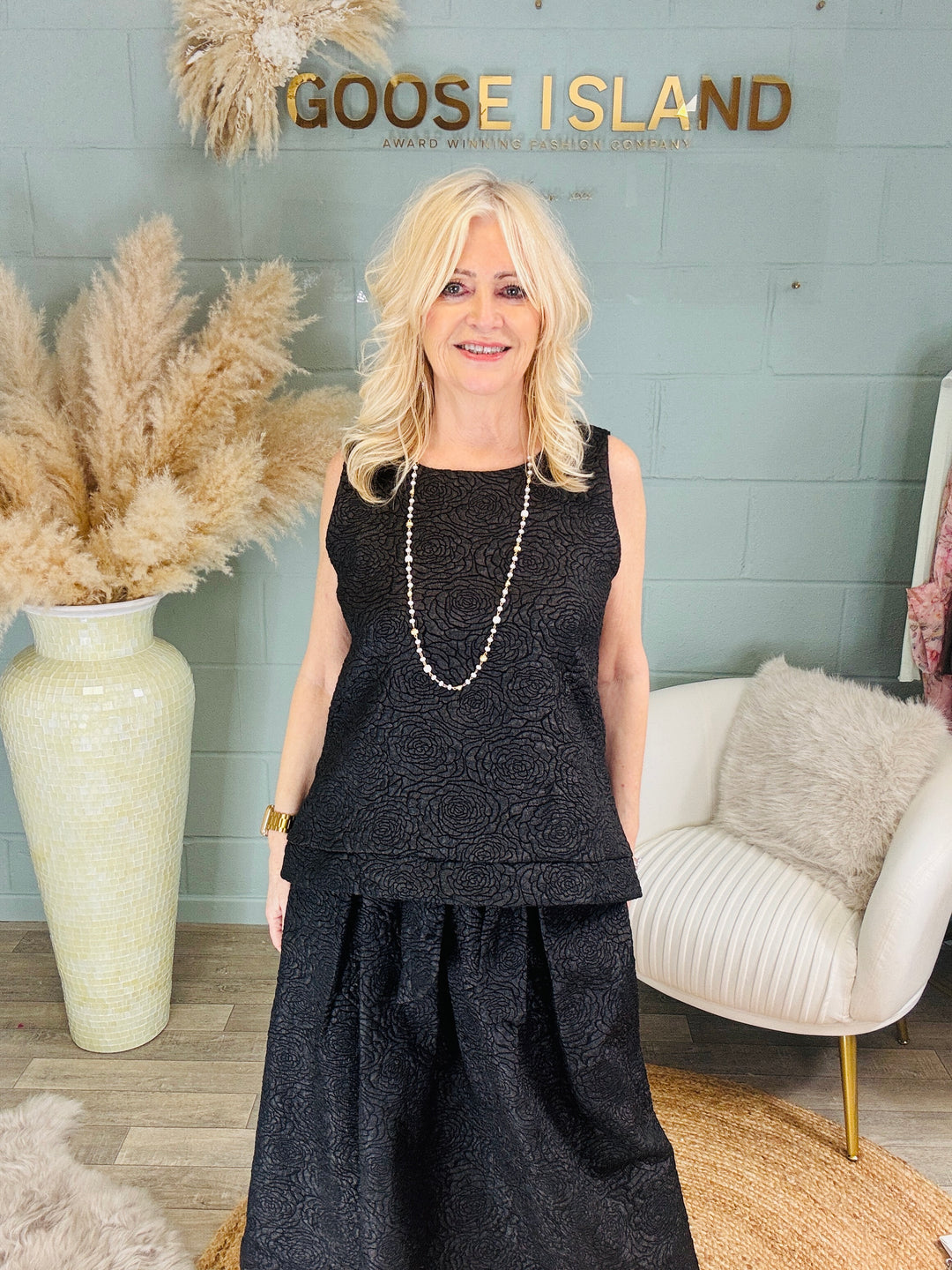 Annalisa Floral Embossed Sleeveless Top Black