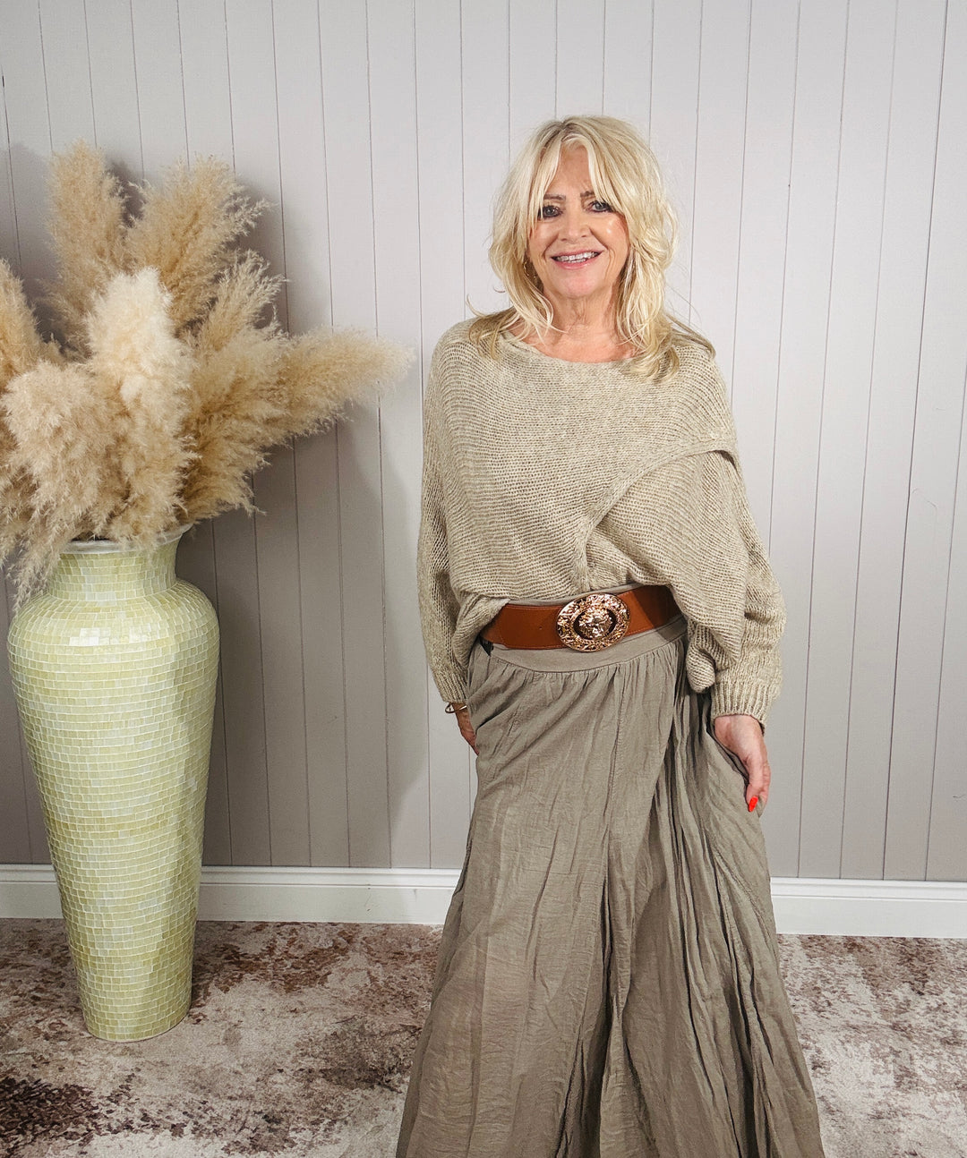 Crinkle Skirt Taupe