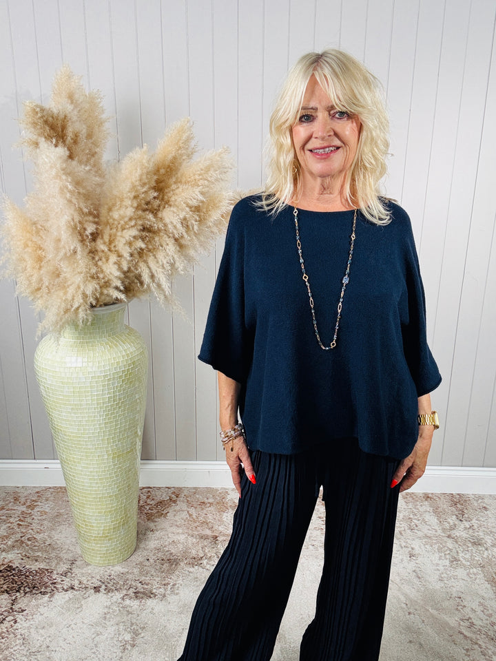 Anabelle Slouchy Top Navy