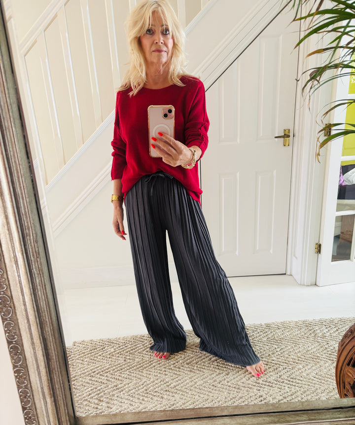 Anabelle Round Neck Jumper Red
