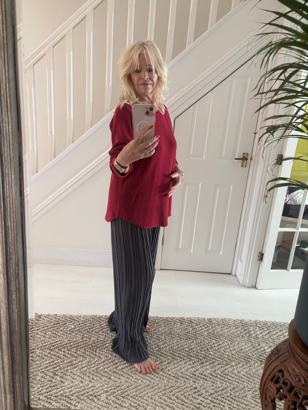 Anabelle Round Neck Jumper Red