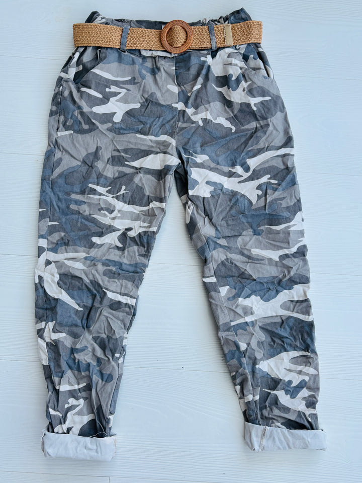 Camo Magic Pants with belt Khaki