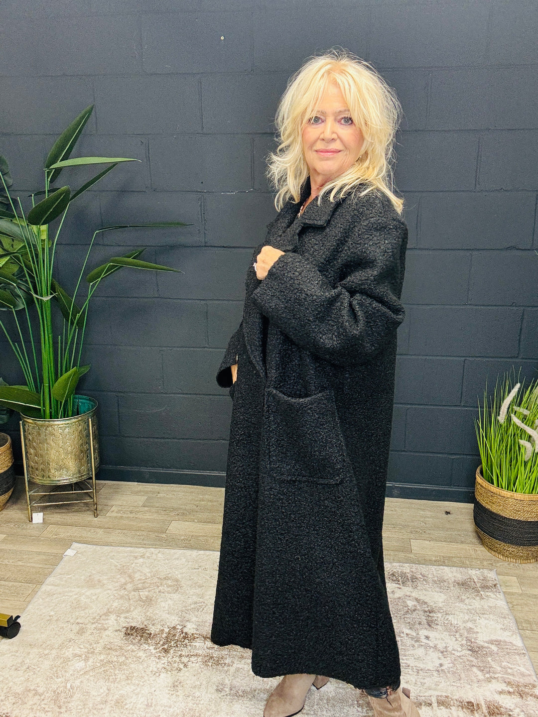 Briana Boucle Coat Black