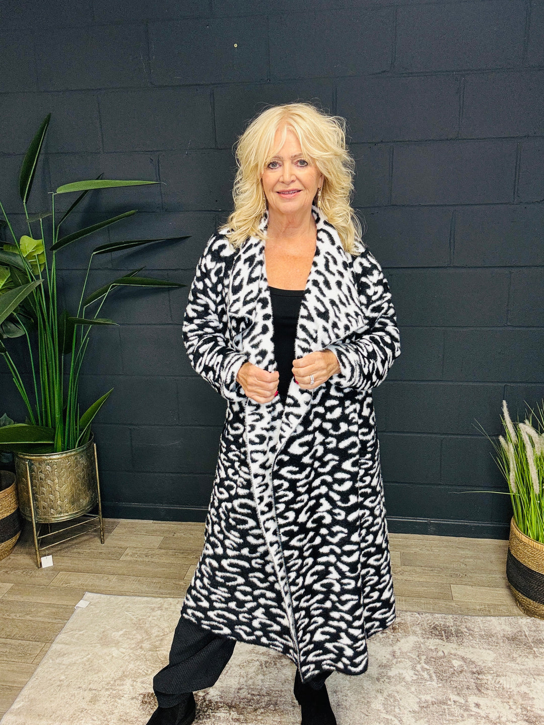 Lucinda Leopard Coat Black