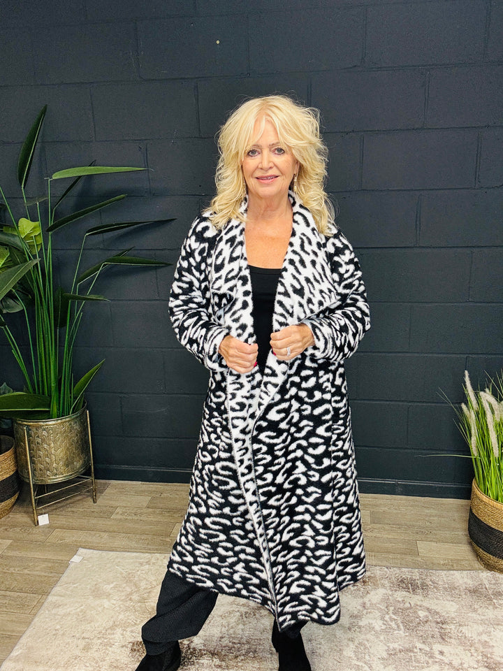 Lucinda Leopard Coat Black