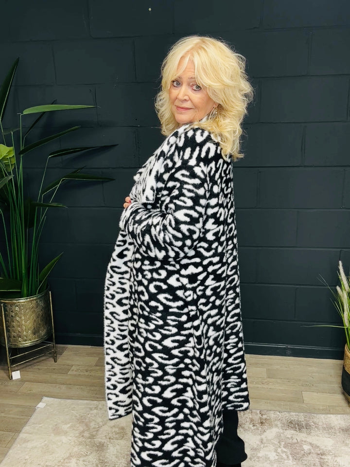 Lucinda Leopard Coat Black