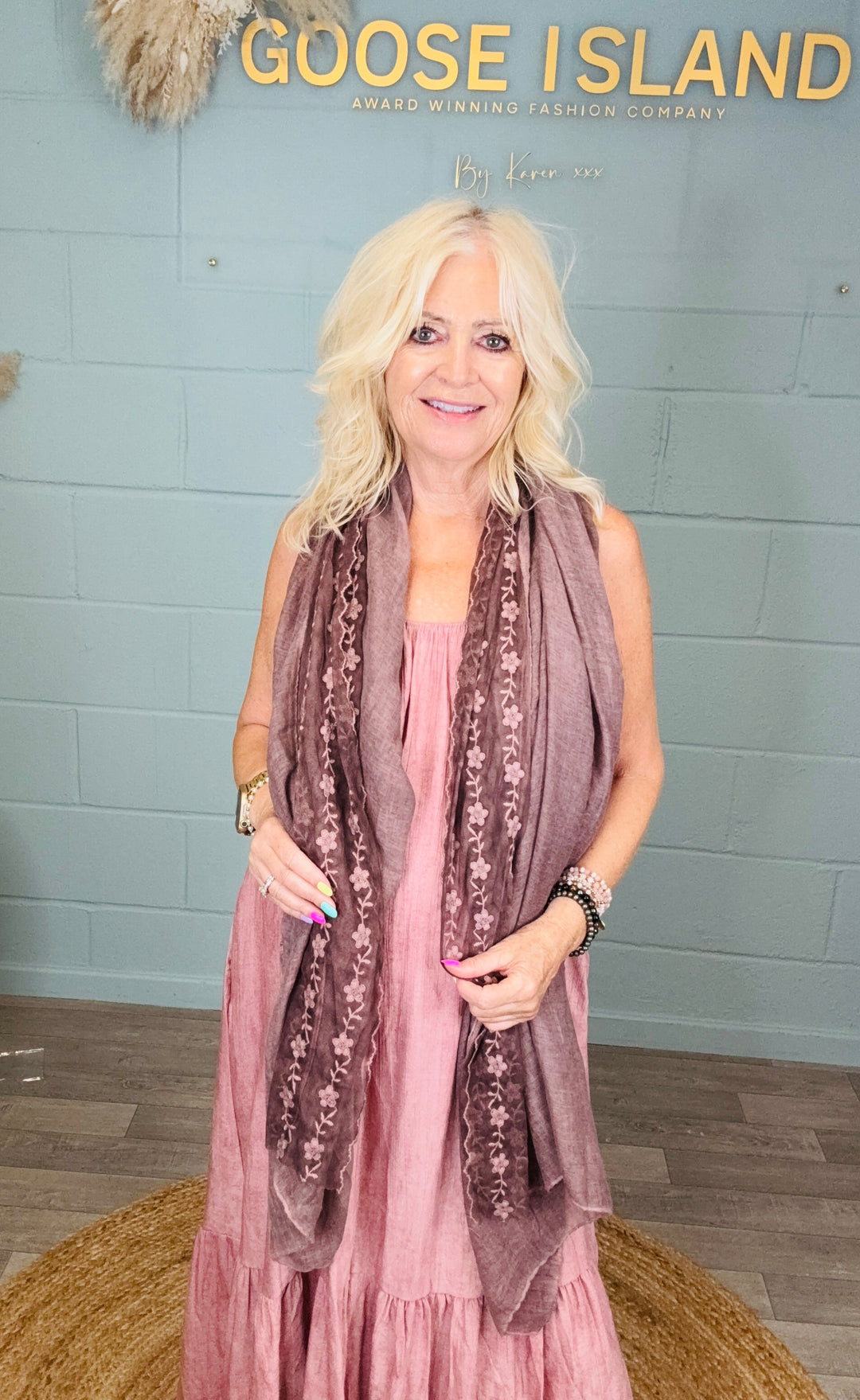 Vintage Lace Shawl Dusky Mauve
