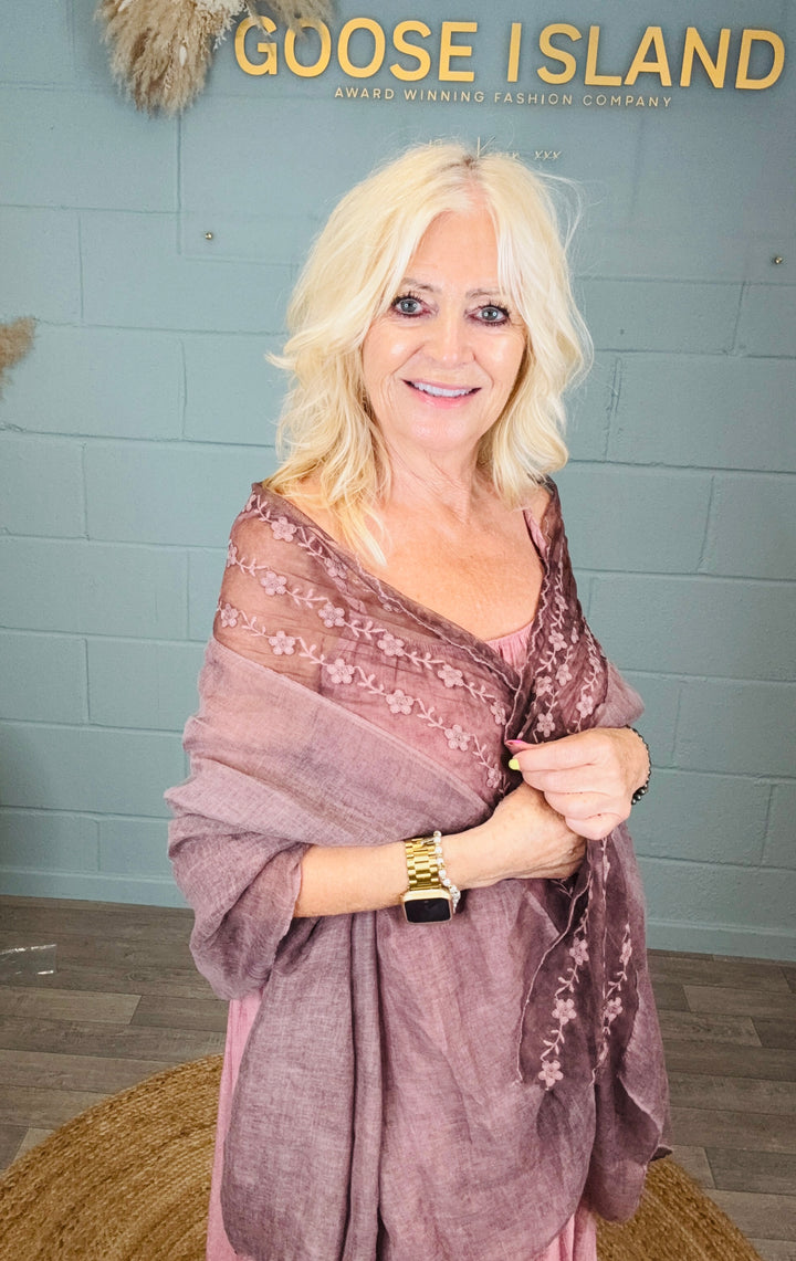 Vintage Lace Shawl Dusky Mauve