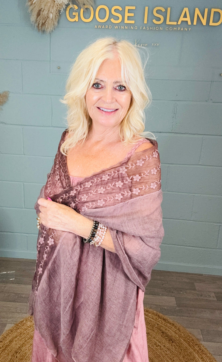 Vintage Lace Shawl Dusky Mauve