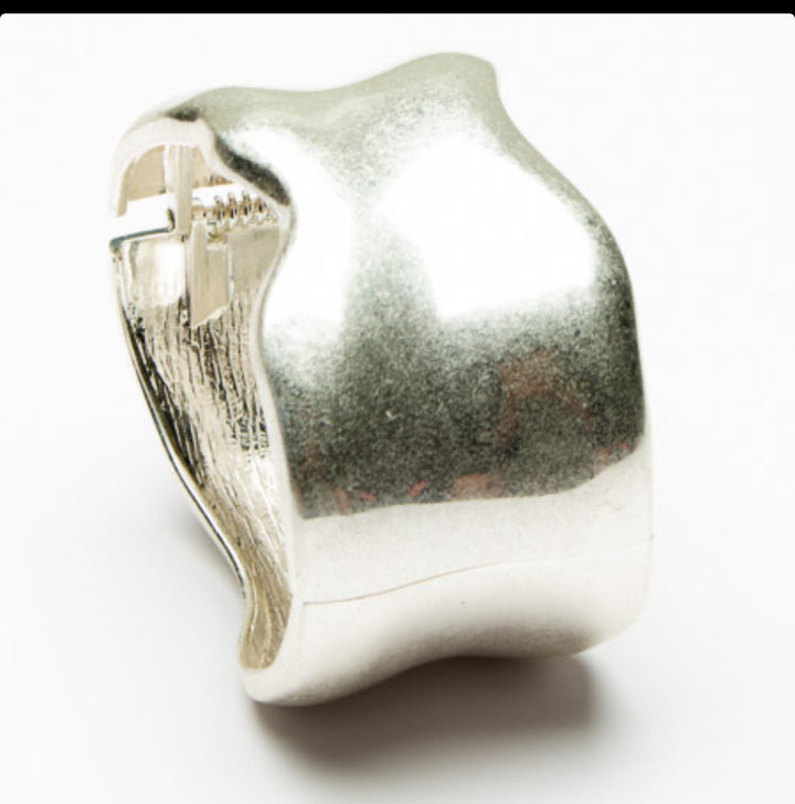 Zeeva Hinged Bangle Silver