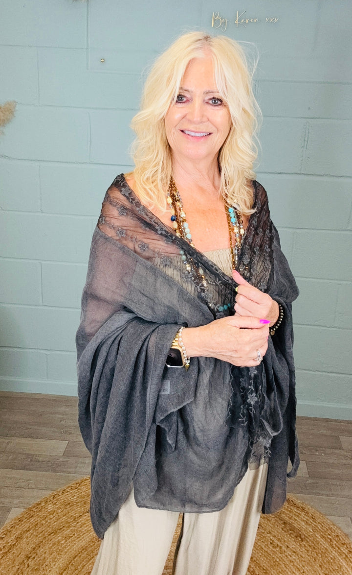 Vintage Lace Shawl Charcoal