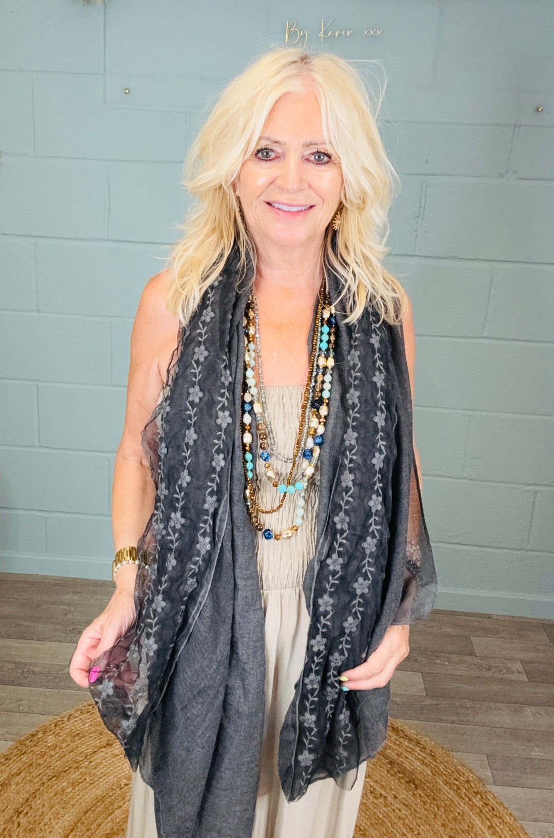 Vintage Lace Shawl Charcoal