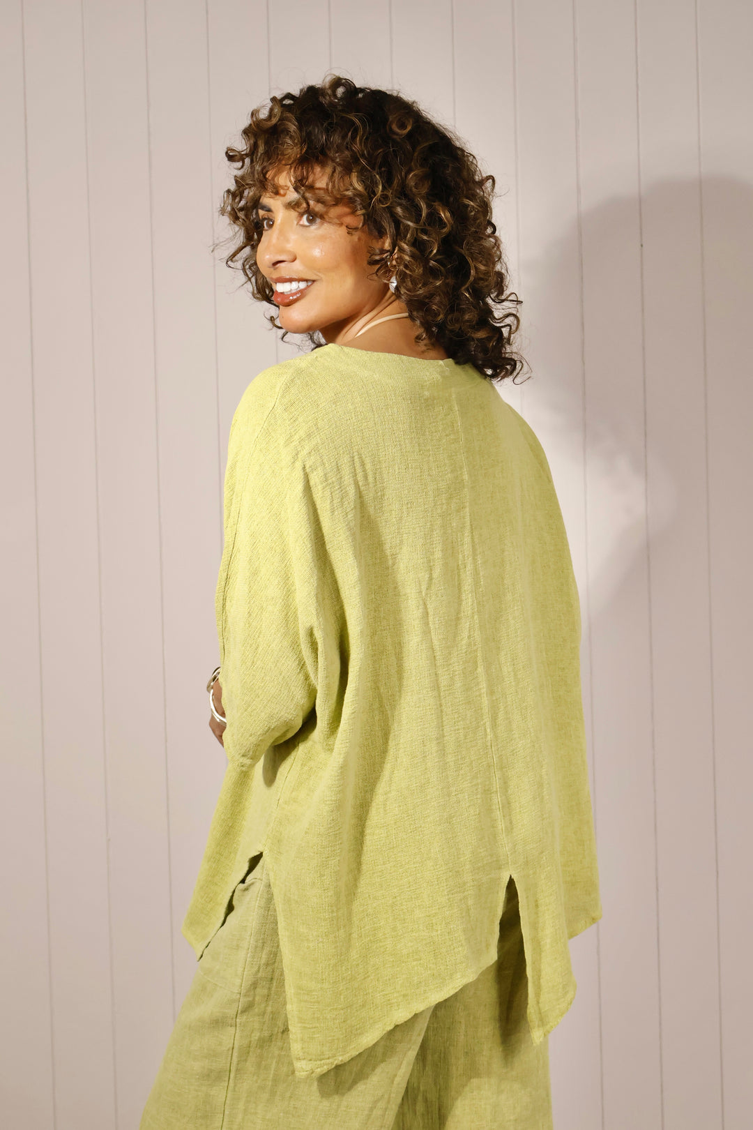 Lettie Linen Pocket Top Pistachio