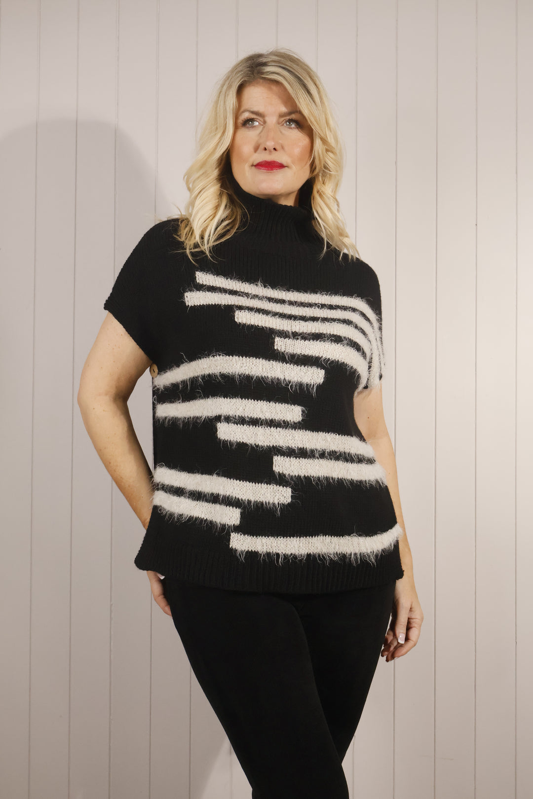 Bonnie Button Tank Top Black