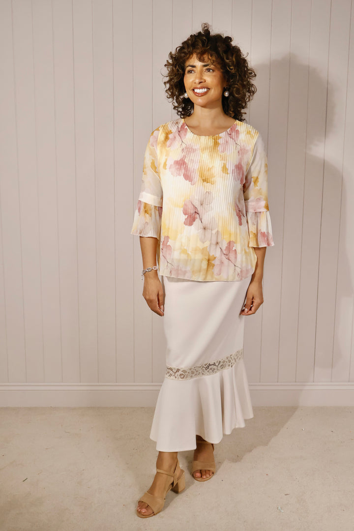 Viola Floral Pleat Top Apricot