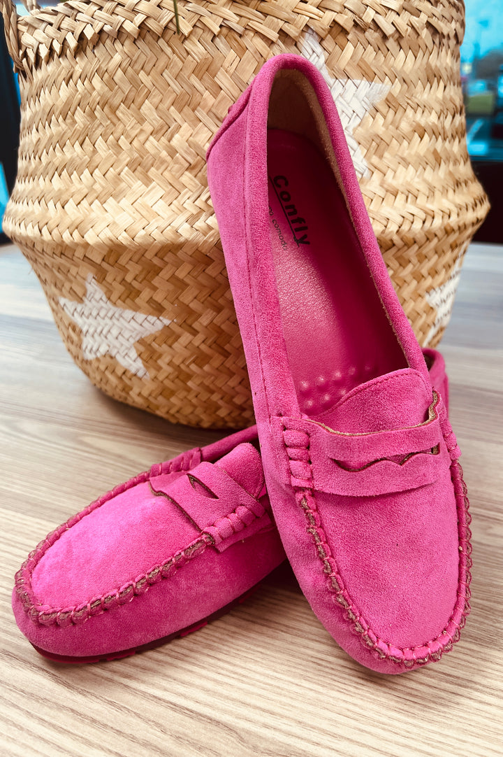 Faux suede Fuchsia loafers