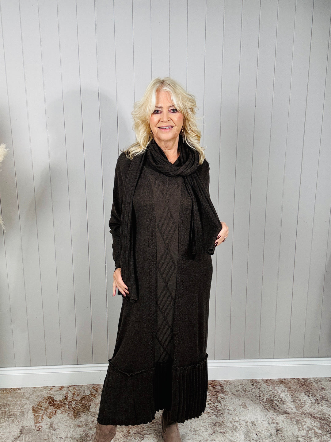 Connie Cable Knit Dress & Scarf Chocolate