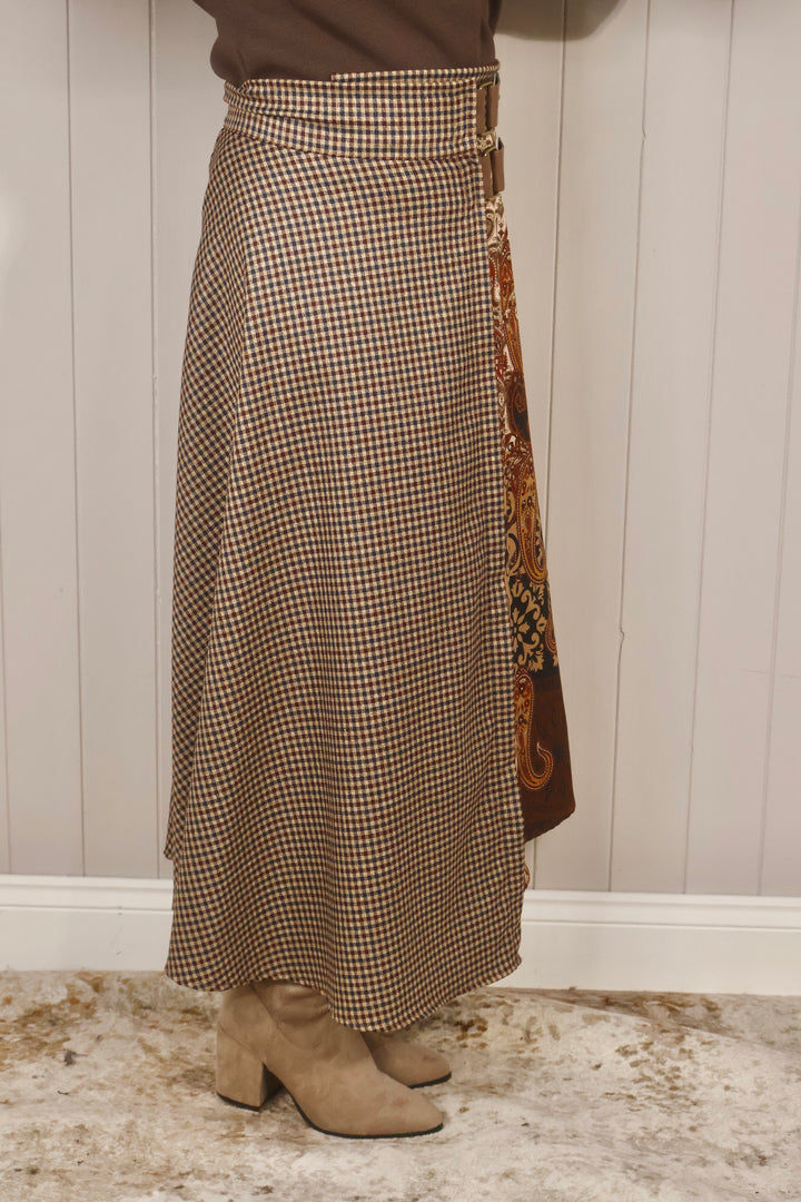 Donatella Buckle Skirt Chocolate