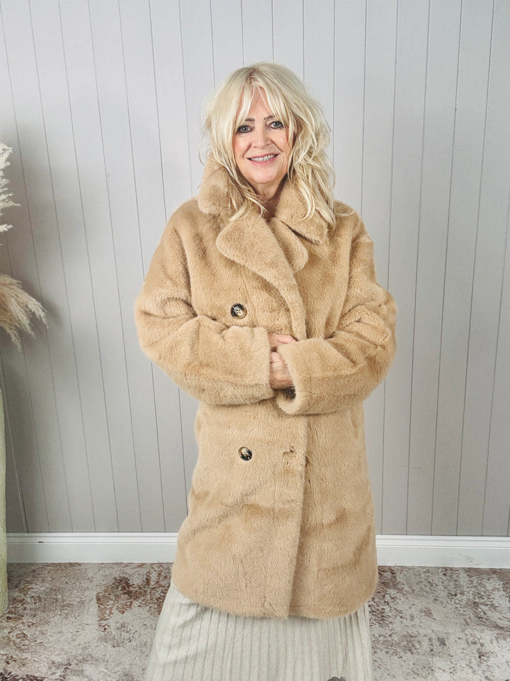 Agatha Faux Fur Coat Camel