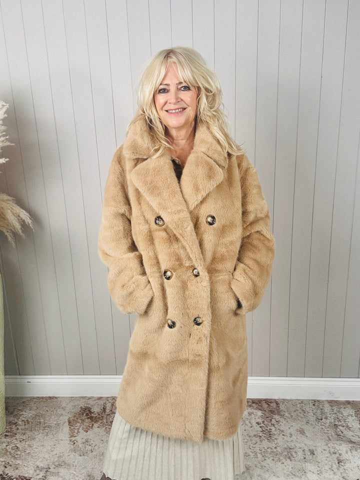 Agatha Faux Fur Coat Camel
