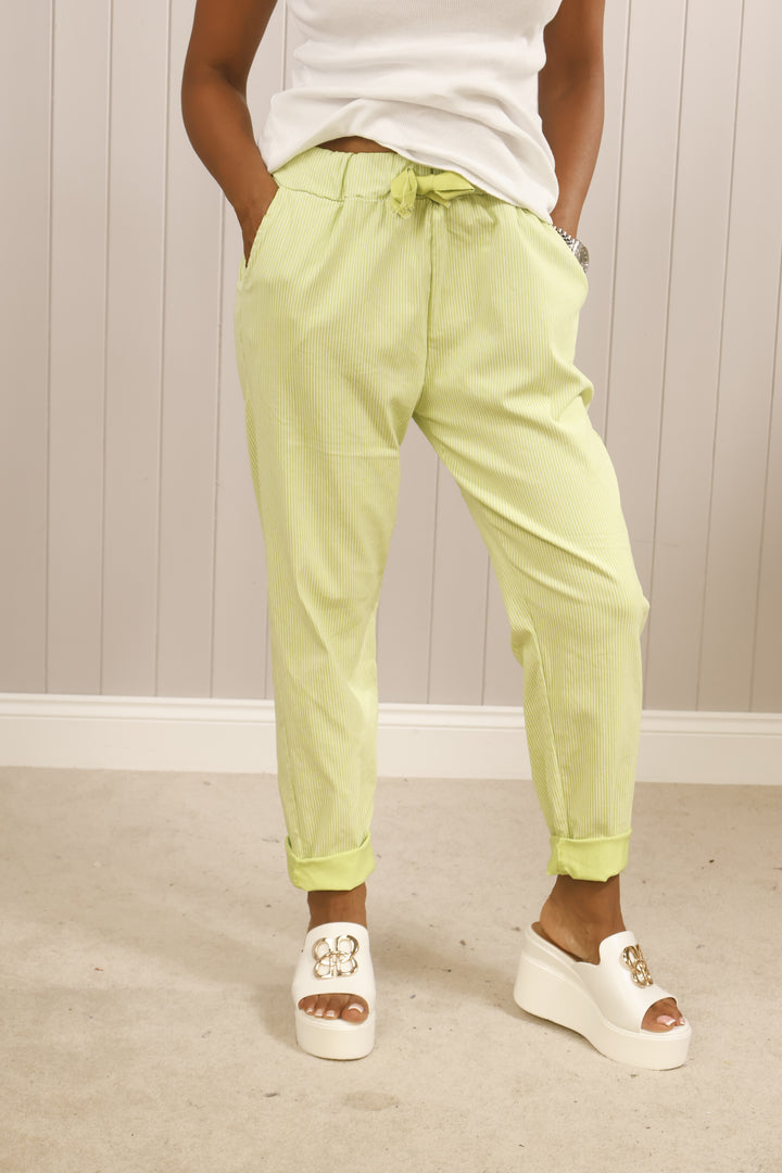 Fine stripe Magic pants Lime