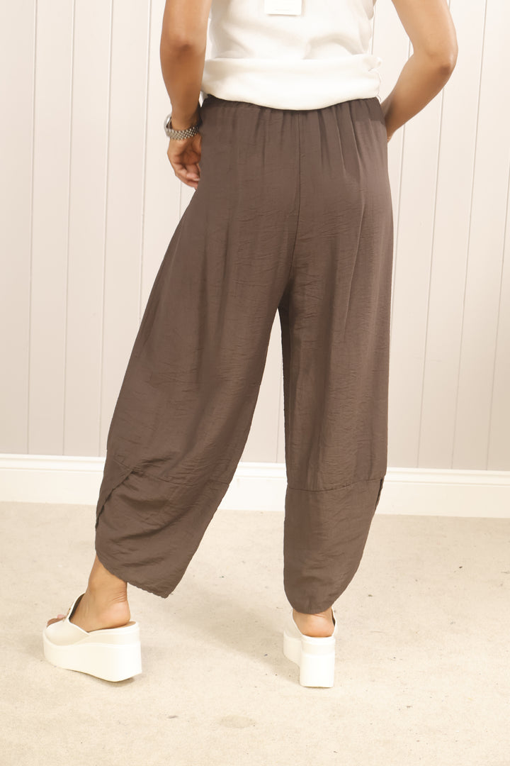 Tahlia Barrel Leg Trousers Chocolate