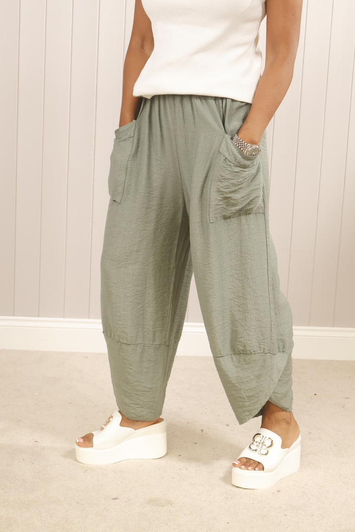 Tahlia Barrel Leg Trousers Khaki